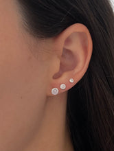 Carregar imagem no visualizador da galeria, Brinco Trio 3, 4 e 5 Crav. Inglês