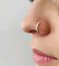Carregar imagem no visualizador da galeria, Piercing nariz cravejado

