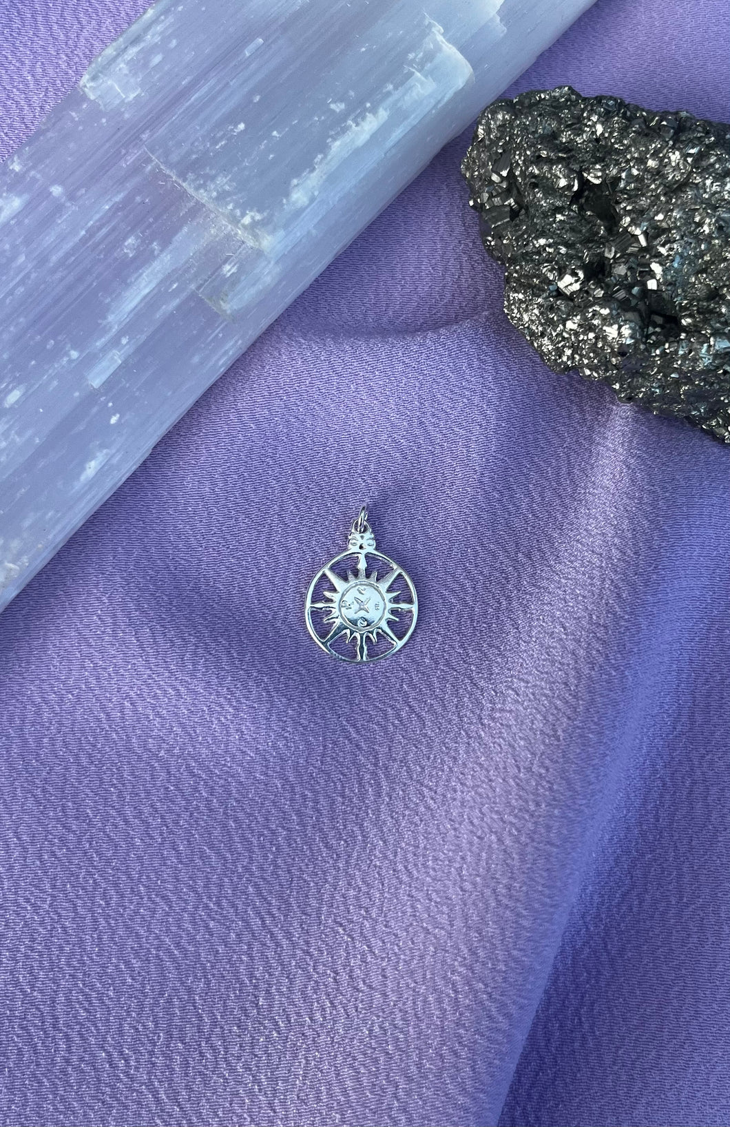 Pingente Rosa dos Ventos