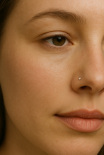 Carregar imagem no visualizador da galeria, Piercing nariz
