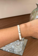 Carregar imagem no visualizador da galeria, Bracelete Quadrado luxo
