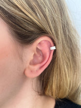 Carregar imagem no visualizador da galeria, Piercing fake crav cartilagem
