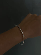 Carregar imagem no visualizador da galeria, Bracelete Laminado 2mm
