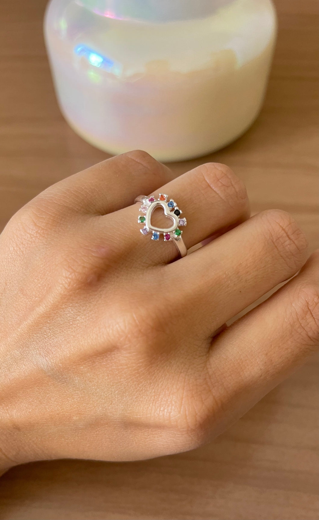 Anel Coração Vazado Crav. Colorido