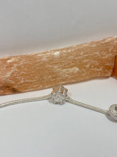 Carregar imagem no visualizador da galeria, Berloque estrela
