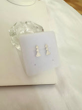 Carregar imagem no visualizador da galeria, Brinco Seta Triângulo
