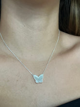 Carregar imagem no visualizador da galeria, Colar borboleta
