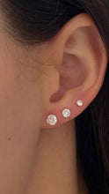 Carregar imagem no visualizador da galeria, Trio Brinco P. de Luz 3, 4, 5mm Cristal prata 925
