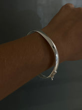 Carregar imagem no visualizador da galeria, Bracelete 6mm

