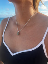 Carregar imagem no visualizador da galeria, Pingente Pirita
