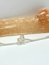 Carregar imagem no visualizador da galeria, Berloque separador
