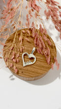 Carregar imagem no visualizador da galeria, Pingente Coração
