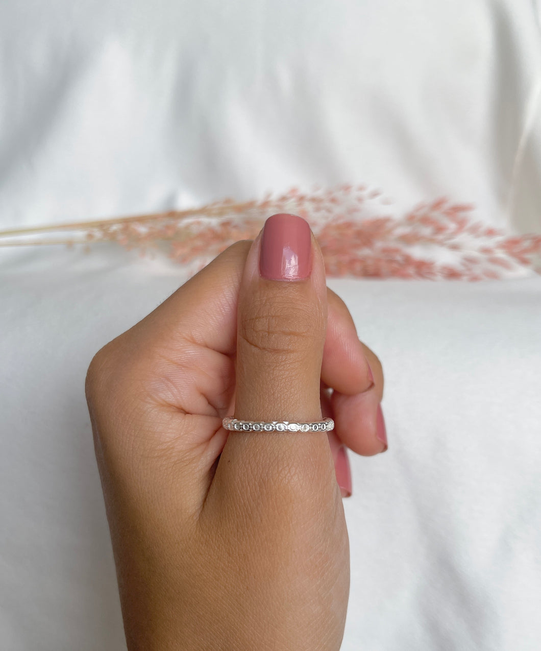 Anel Bolinhas Detalhada II