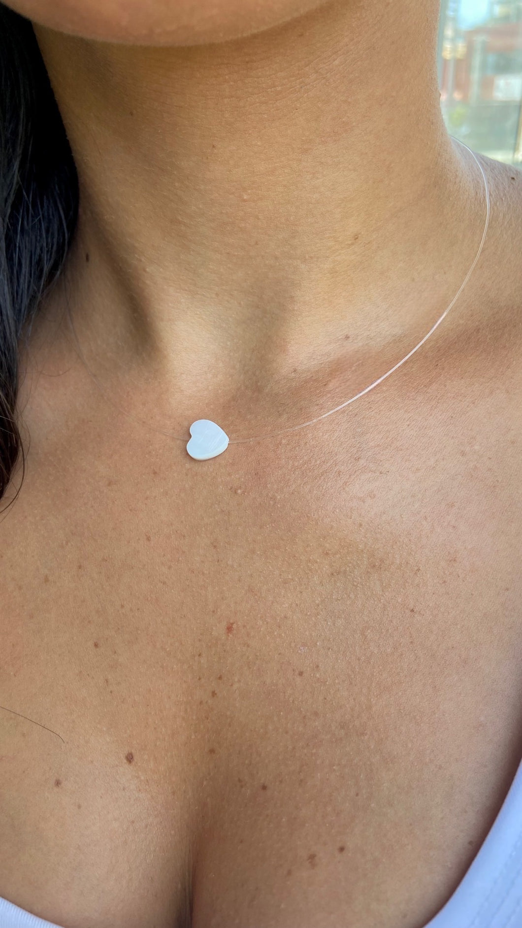 Choker Coração Madre Perola